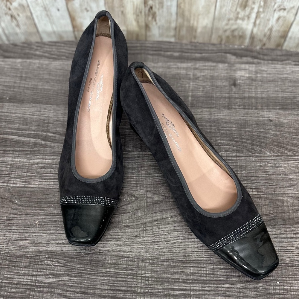 Brenda Zaro Suede Patent Leather Capped Heels [S5409]